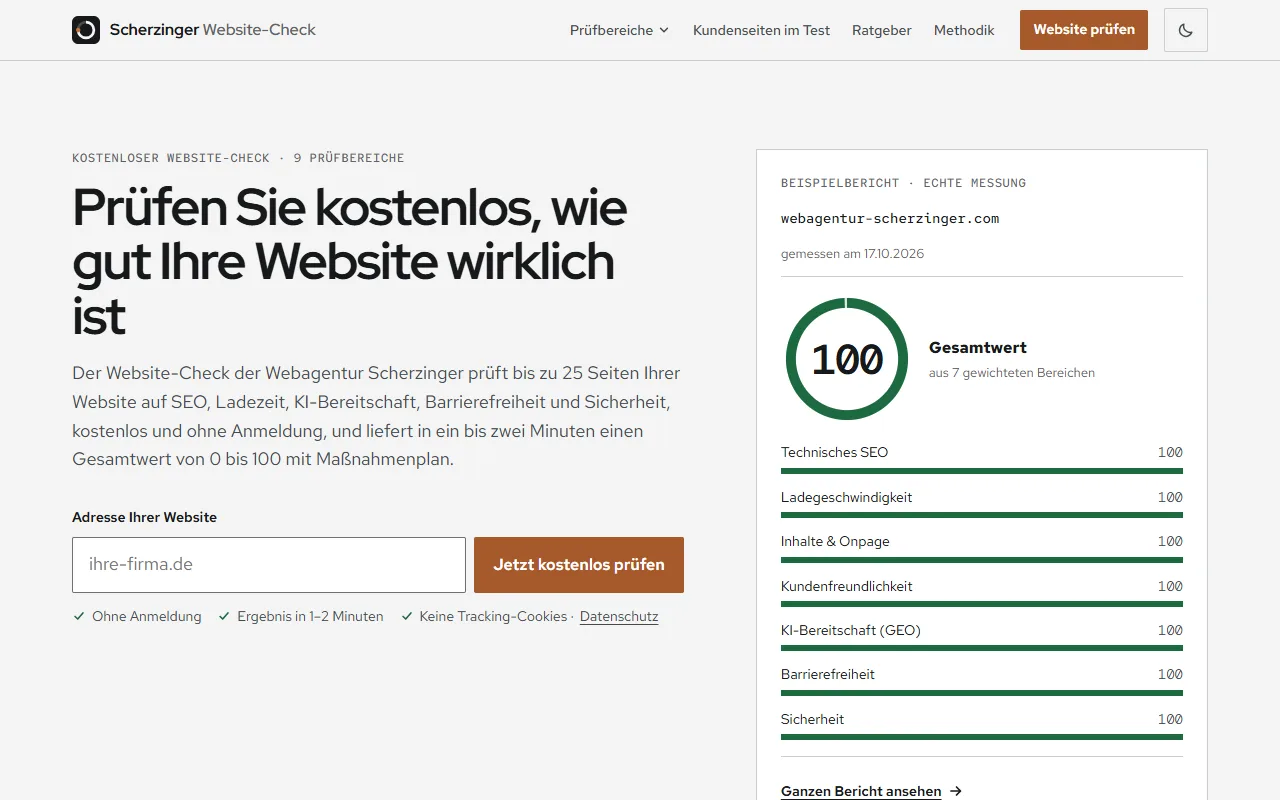 Startseite des Scherzinger Website-Checks mit Adressfeld und Beispielbericht der Agenturseite mit Gesamtwert und sieben Teilwerten